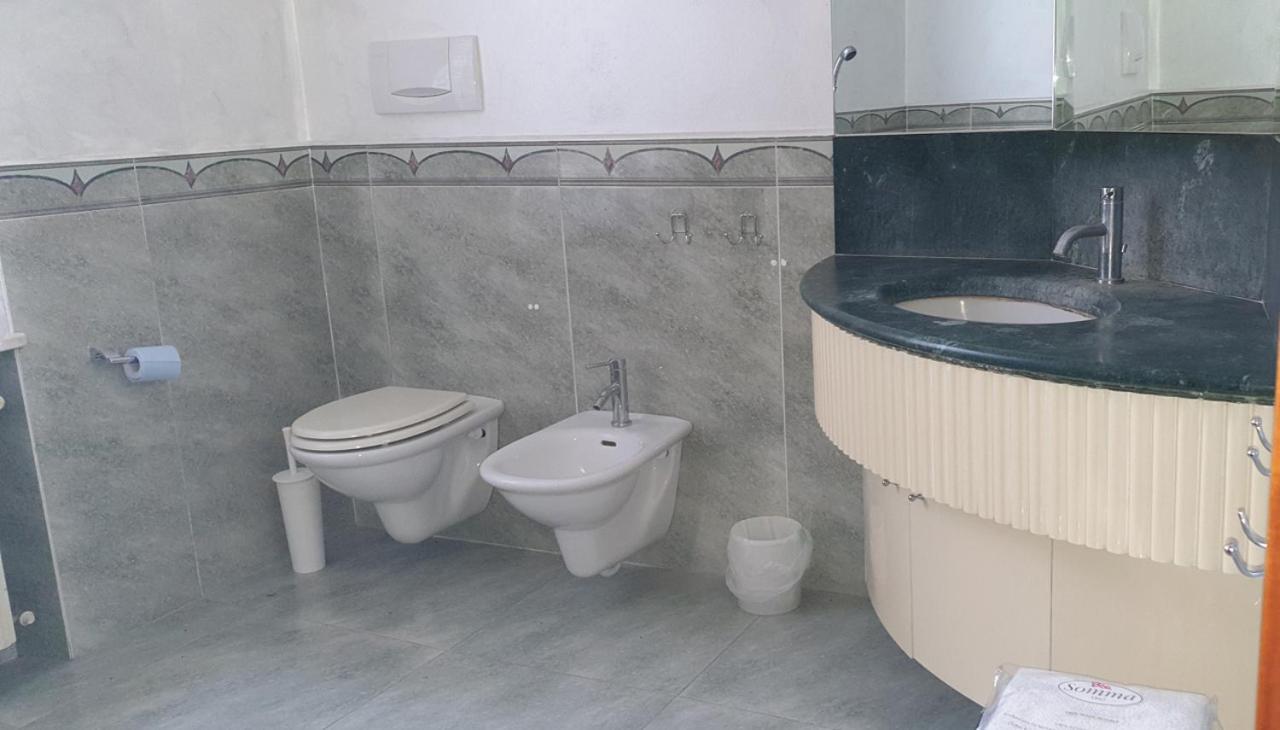 Meta Italy Sui Navigli Apartment Milano Ngoại thất bức ảnh